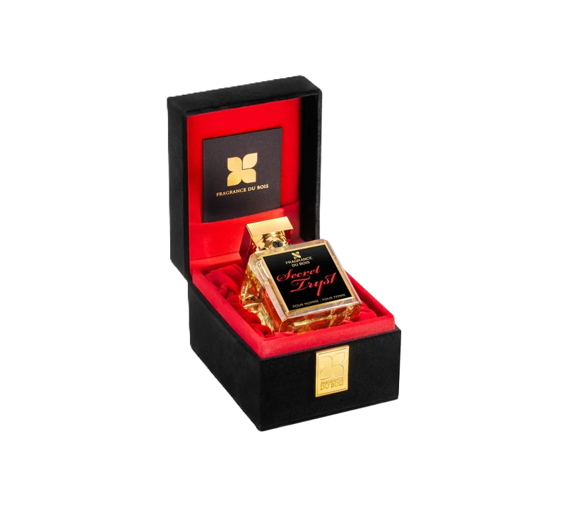 immagine della bottiglia del profumo secret tryst du fragrance su bois